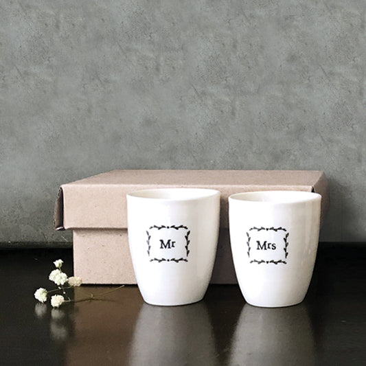 Egg cup set-Mr & Mrs