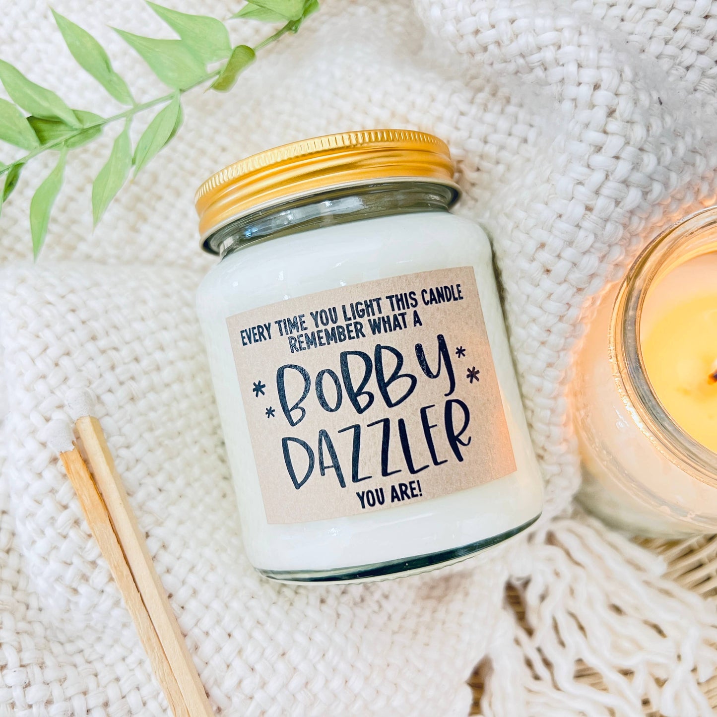 Bobby Dazzler handmade soy scented candle : Linen and Driftwood