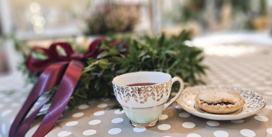 Wreath Making Workshop Saturday 22.11.25 6pm - 8pm *DEPOSIT ONLY* Please read description.