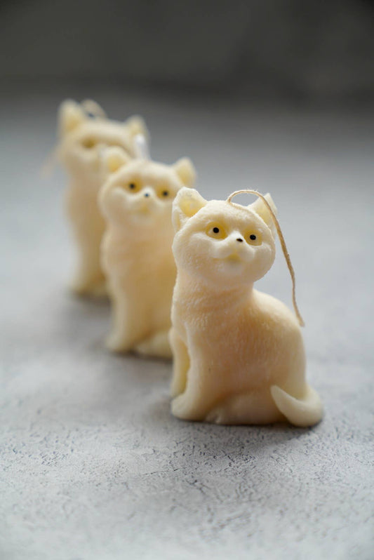 Standing Cat Candle - Cute Kitten Soy Wax Candle -Home Decor: Ivory / Fresh Linen