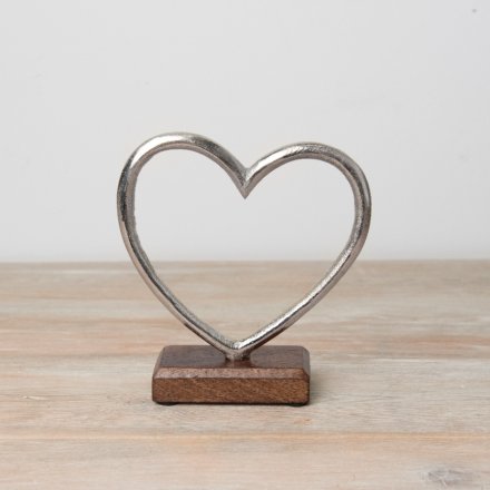 Metal Heart on Base, 17cm