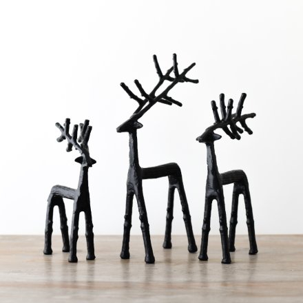 Black Metal Reindeer - 28cm