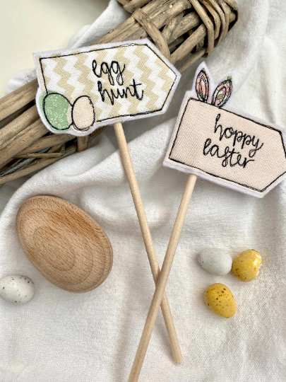 Easter cake topper flag -  Hoppy Easter