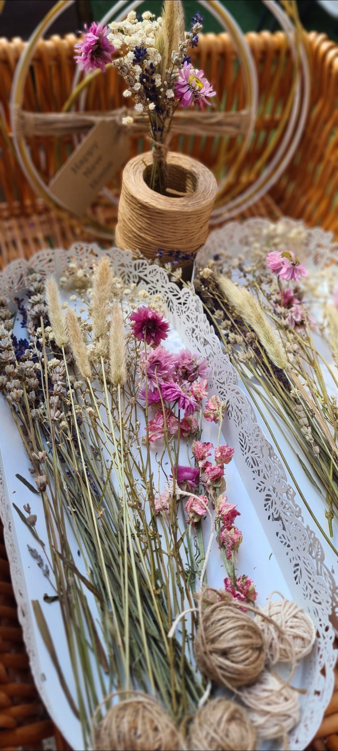 Dried Flower Hoop Workshop Tuesday 25th March 2025 4:15-6:15