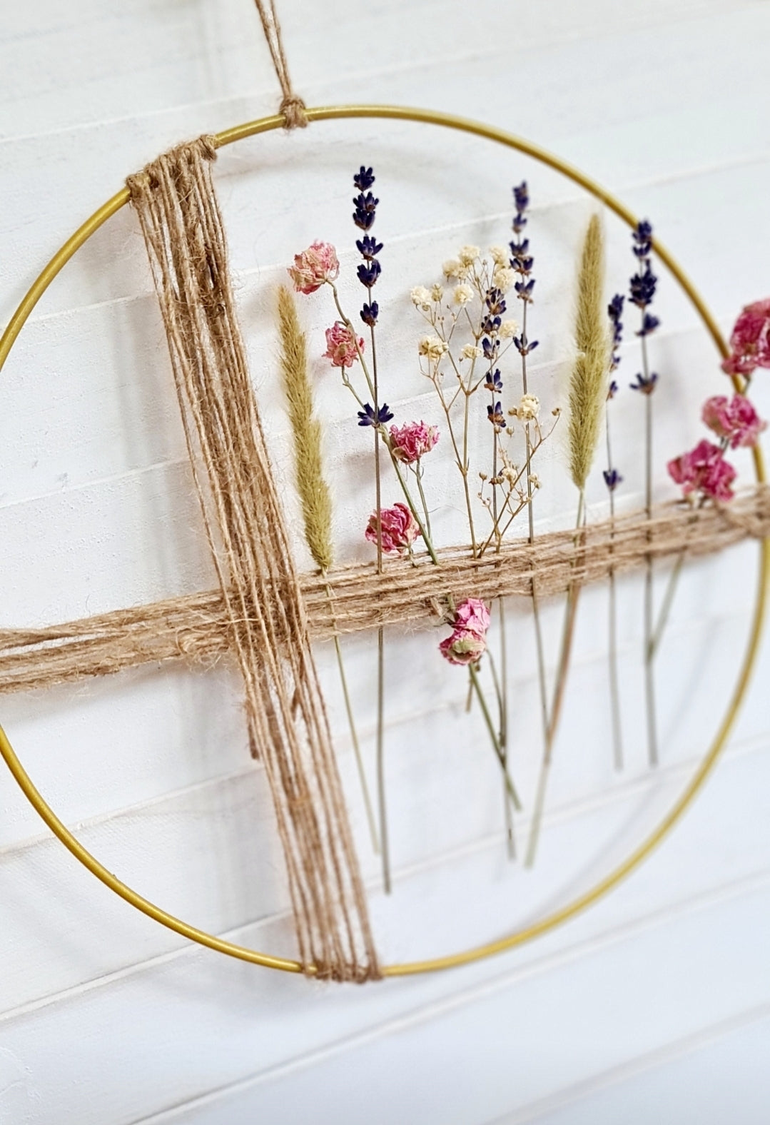 Dried Flower Hoop Workshop Tuesday 25th March 2025 4:15-6:15