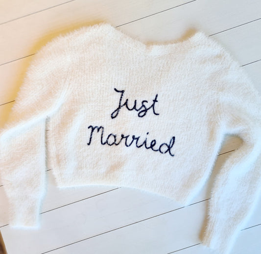 Just Married Cardigan 🩷