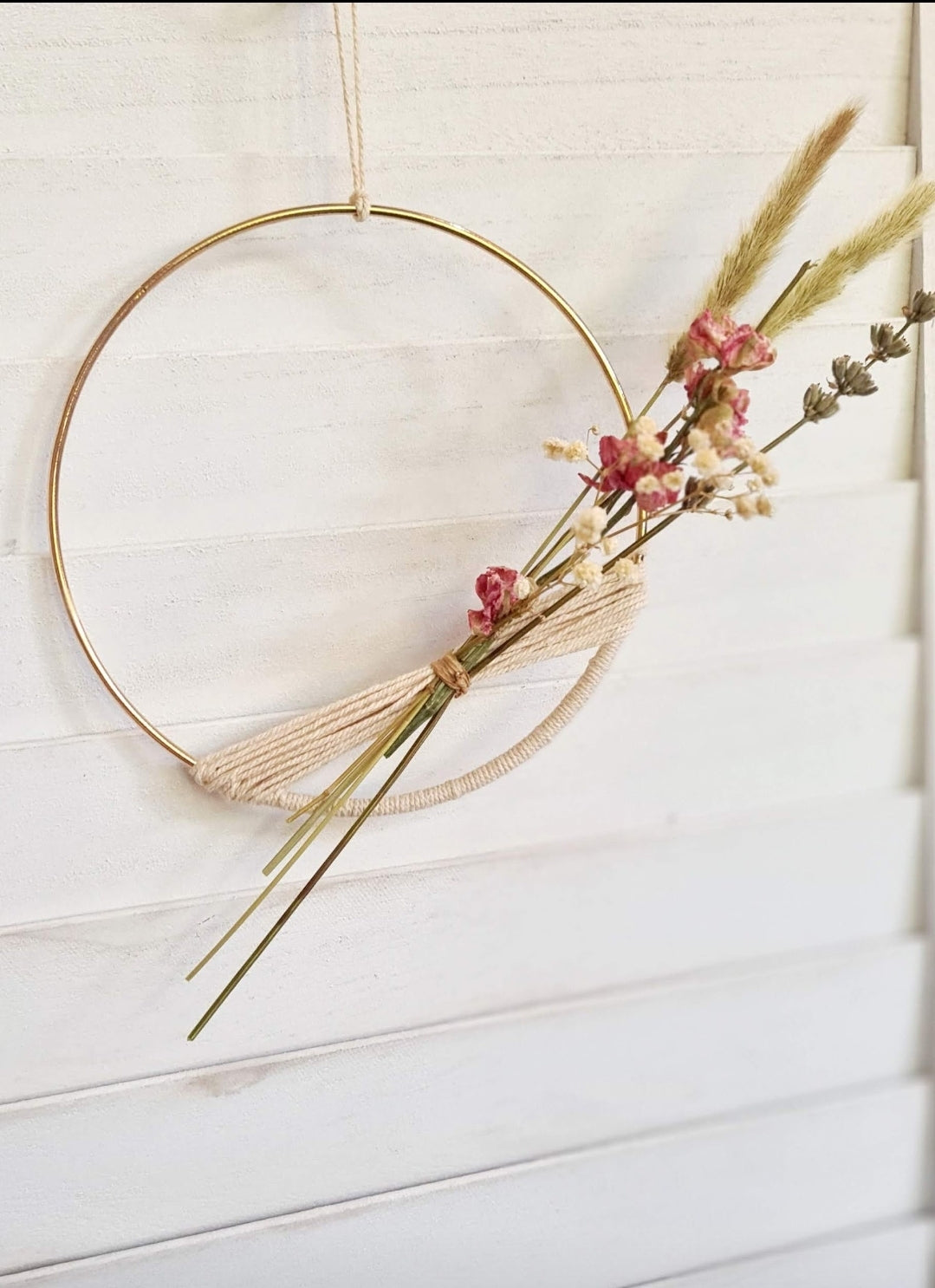 Dried Flower Hoop Workshop Tuesday 25th March 2025 4:15-6:15